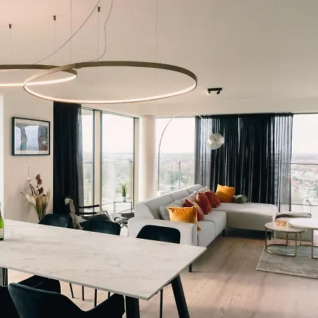 Apartamento Sky Tower One By Interhome *